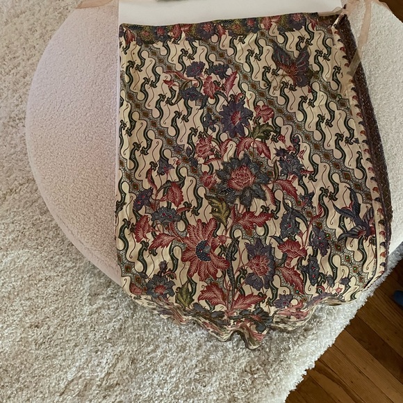 Vintage maxi skirt & bikini top. - Picture 4 of 5